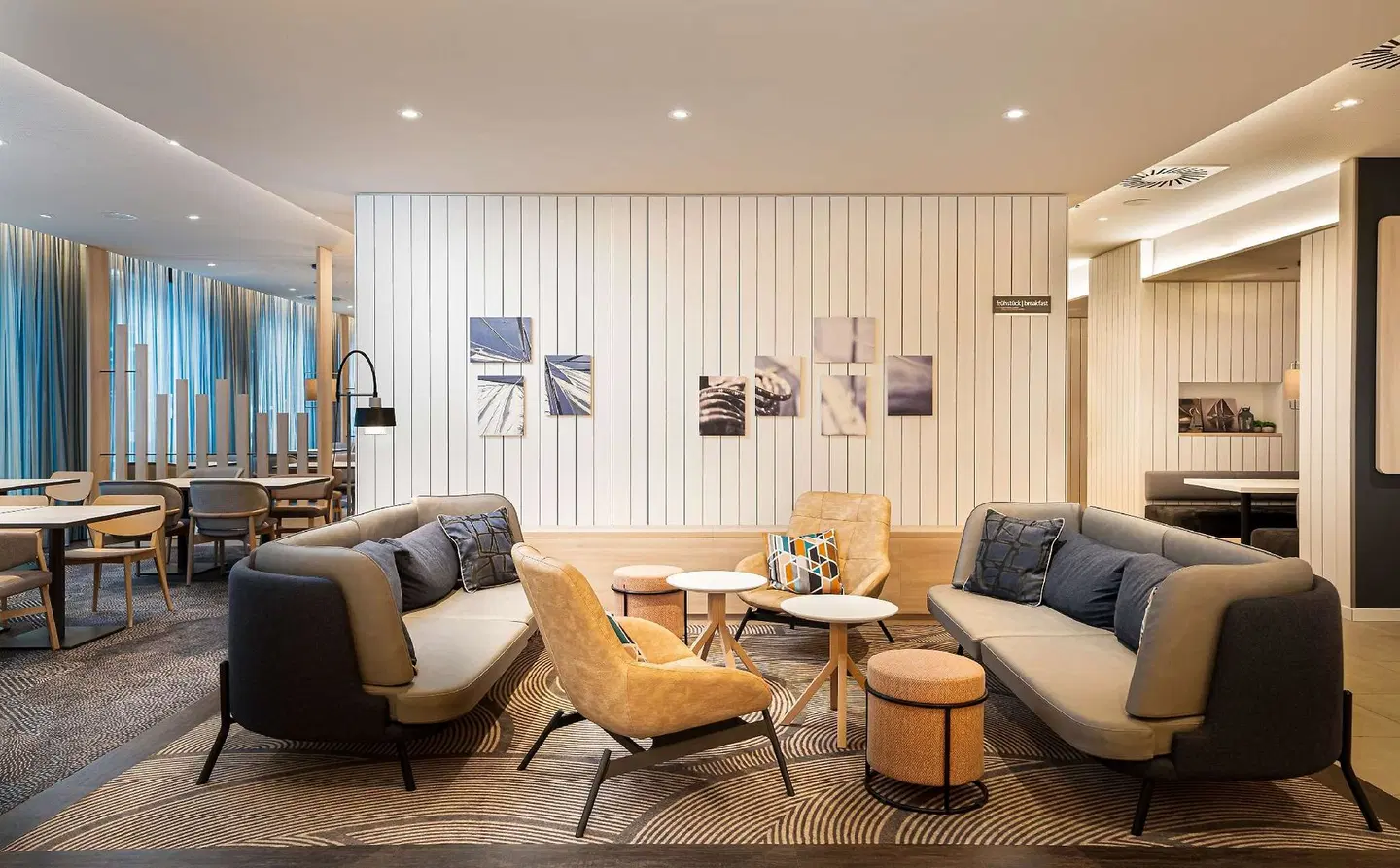 Hampton by Hilton Kiel LOUNGE_LOBBY