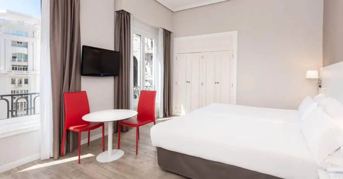 Madrid Gran Vía managed by Melia ROOM_EXAMPLE