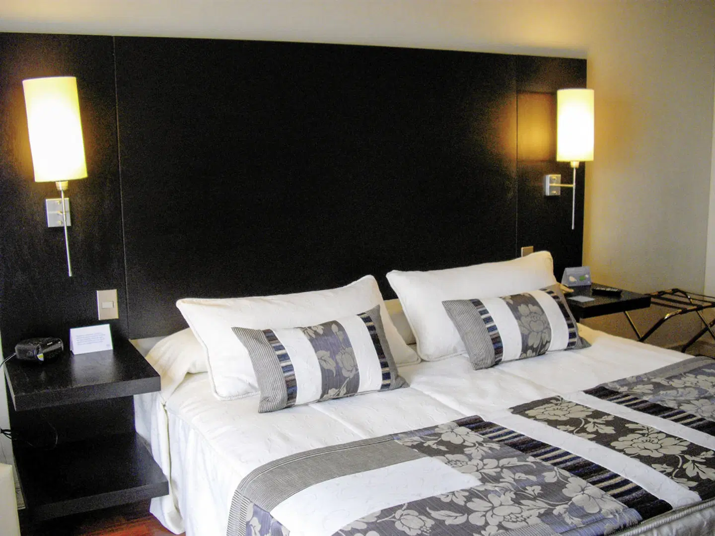 NH Ciudad De Santiago ROOM_EXAMPLE