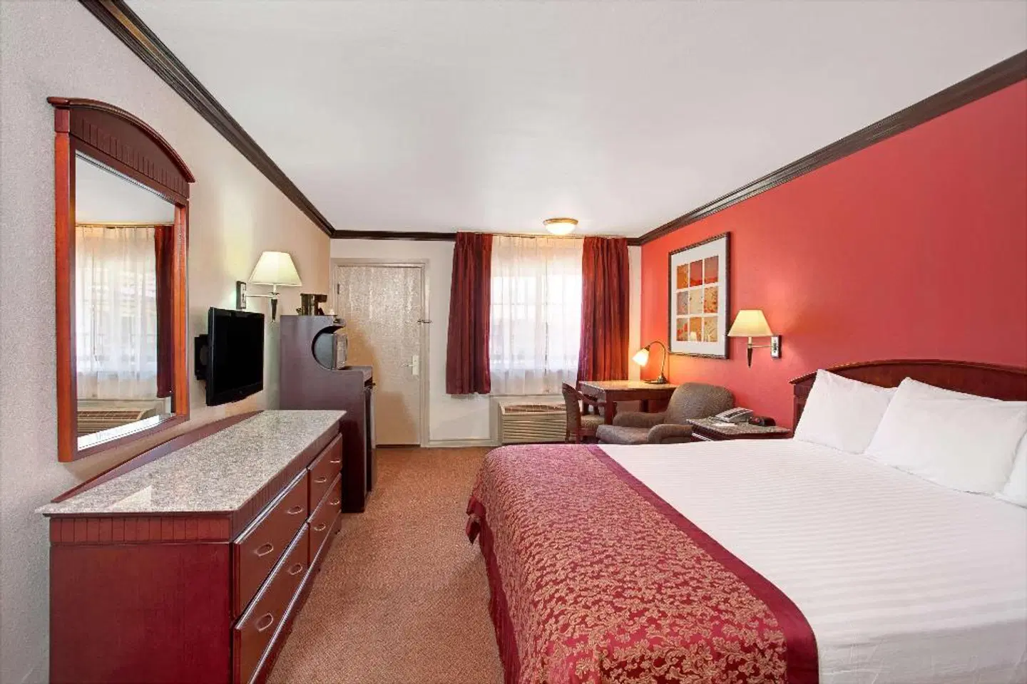 Ramada by Wyndham Pasadena ROOM_EXAMPLE