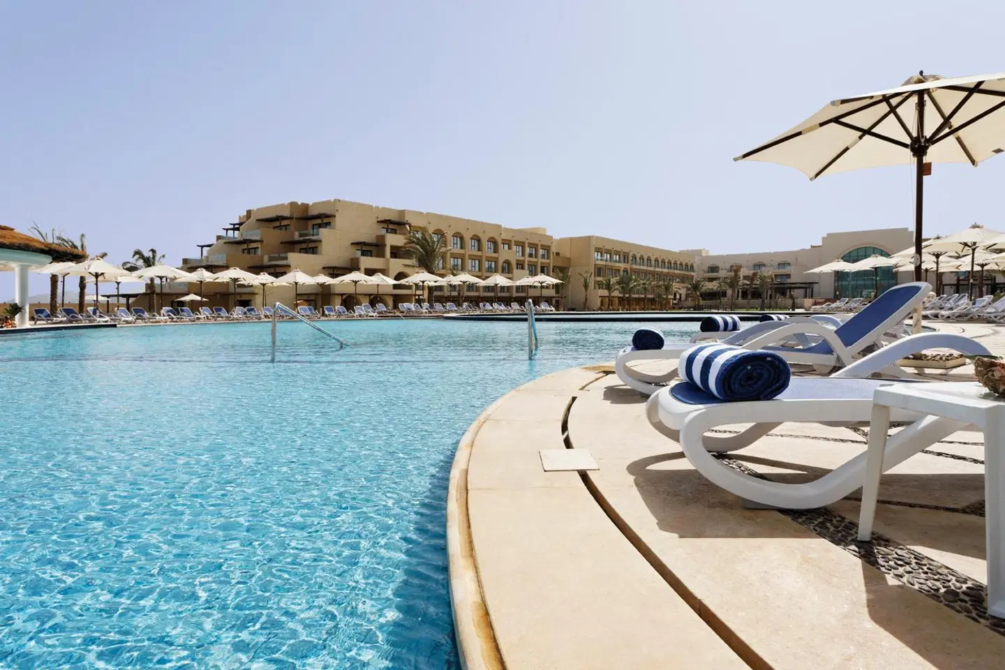 Mövenpick Waterpark Resort & Spa Soma Bay OUTDOOR_POOL