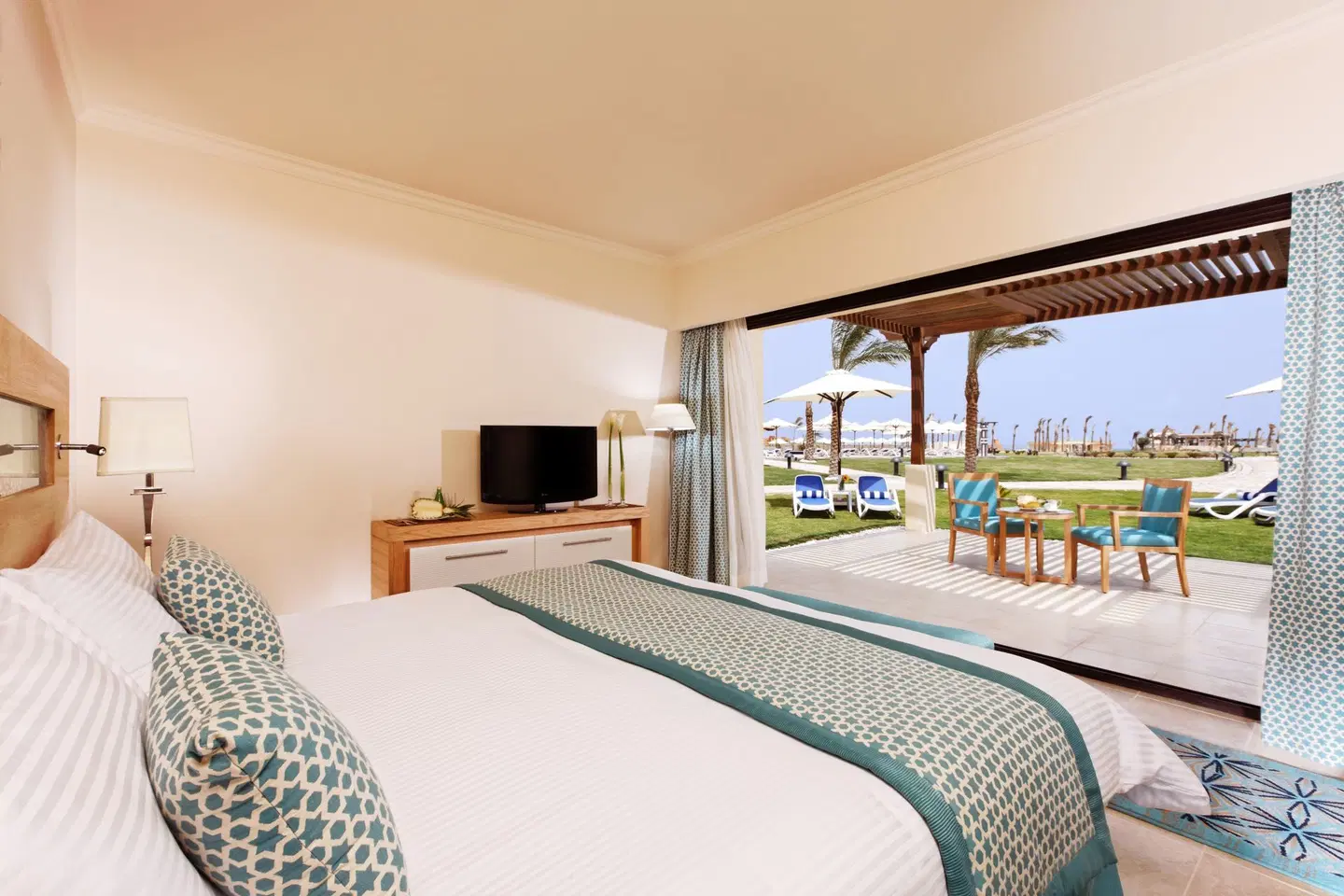 Mövenpick Waterpark Resort & Spa Soma Bay ROOM_EXAMPLE