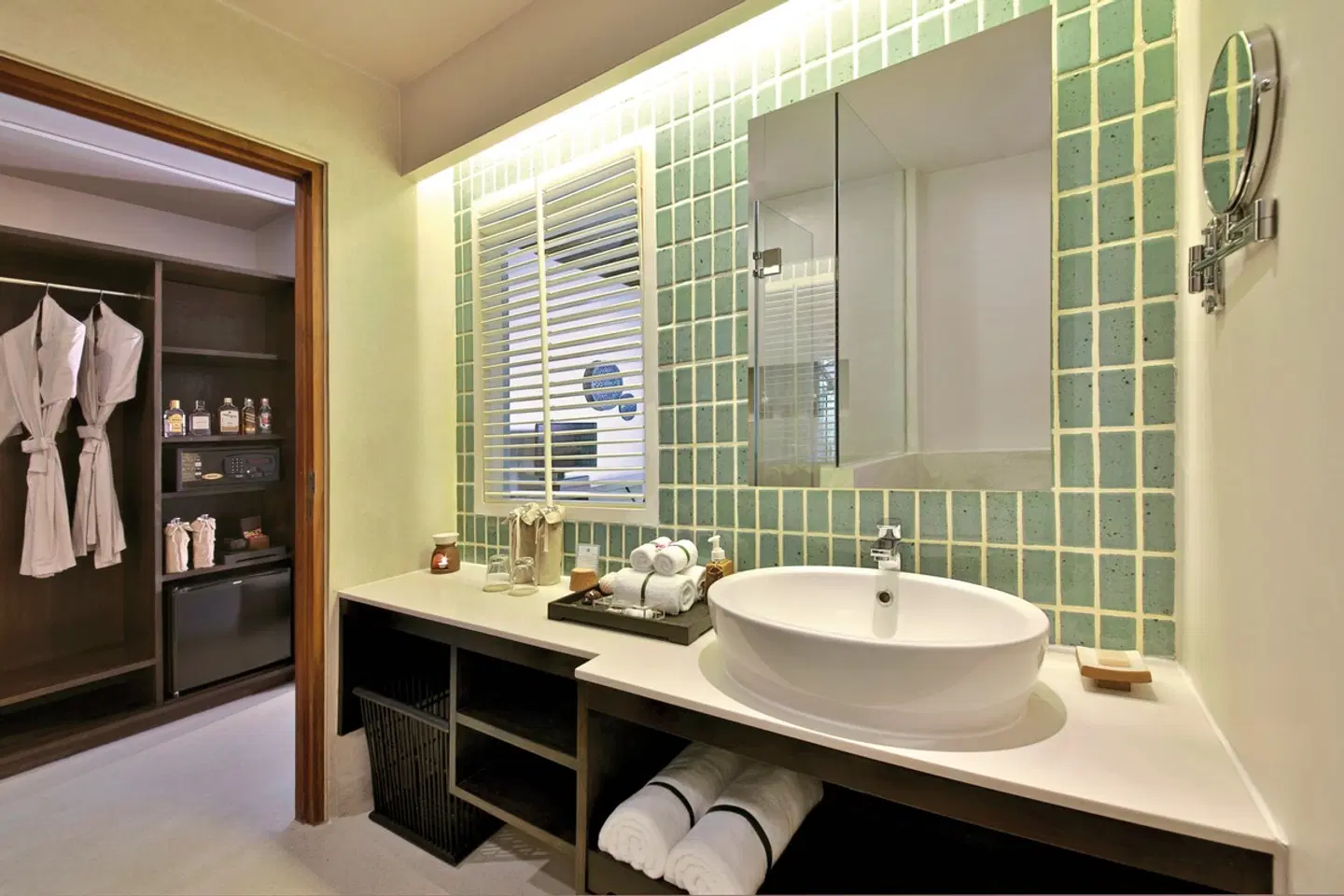 Buri Rasa Village Phangan Badezimmer