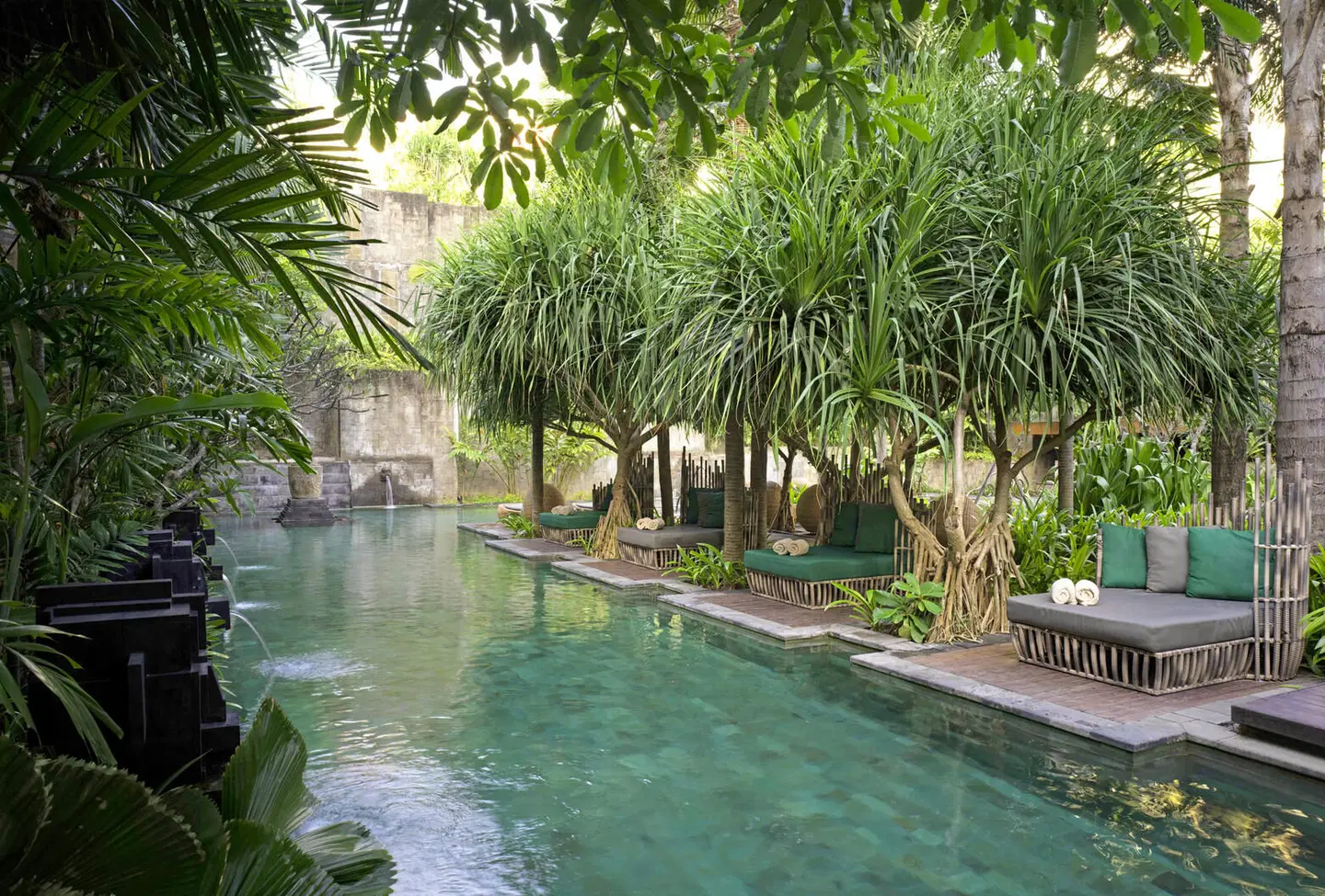Hotel Indigo Seminyak Bali Beach OUTDOOR_POOL