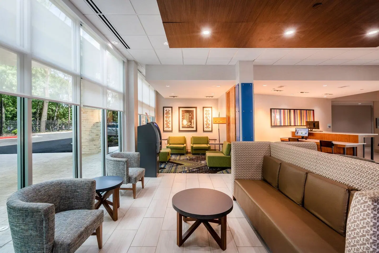 Holiday Inn Express & Suites Atlanta Airport NE - Hapeville LOUNGE_LOBBY
