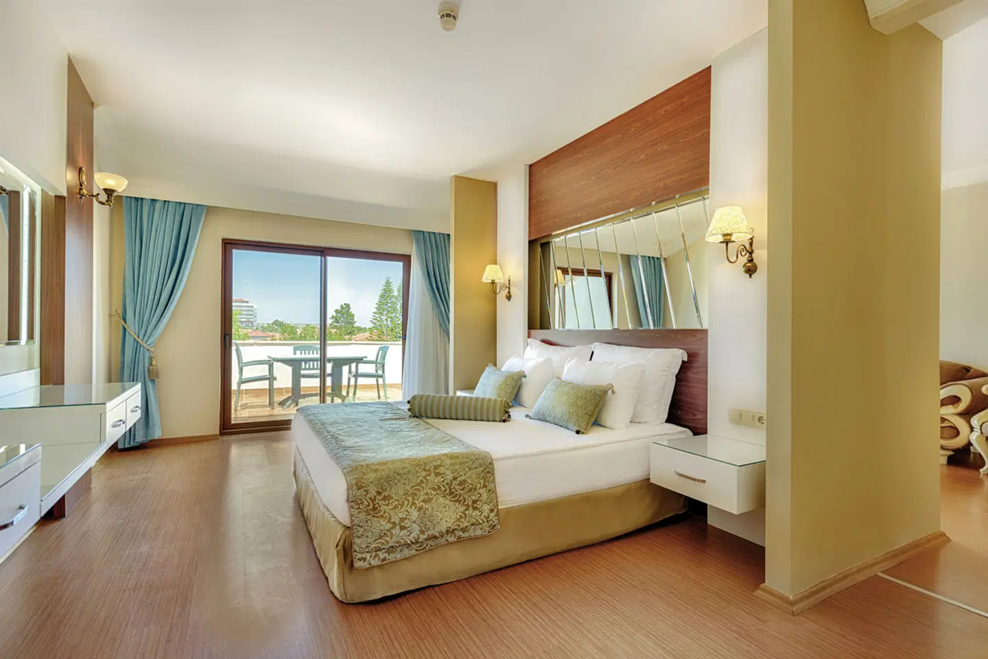 Club Nena ROOM_EXAMPLE