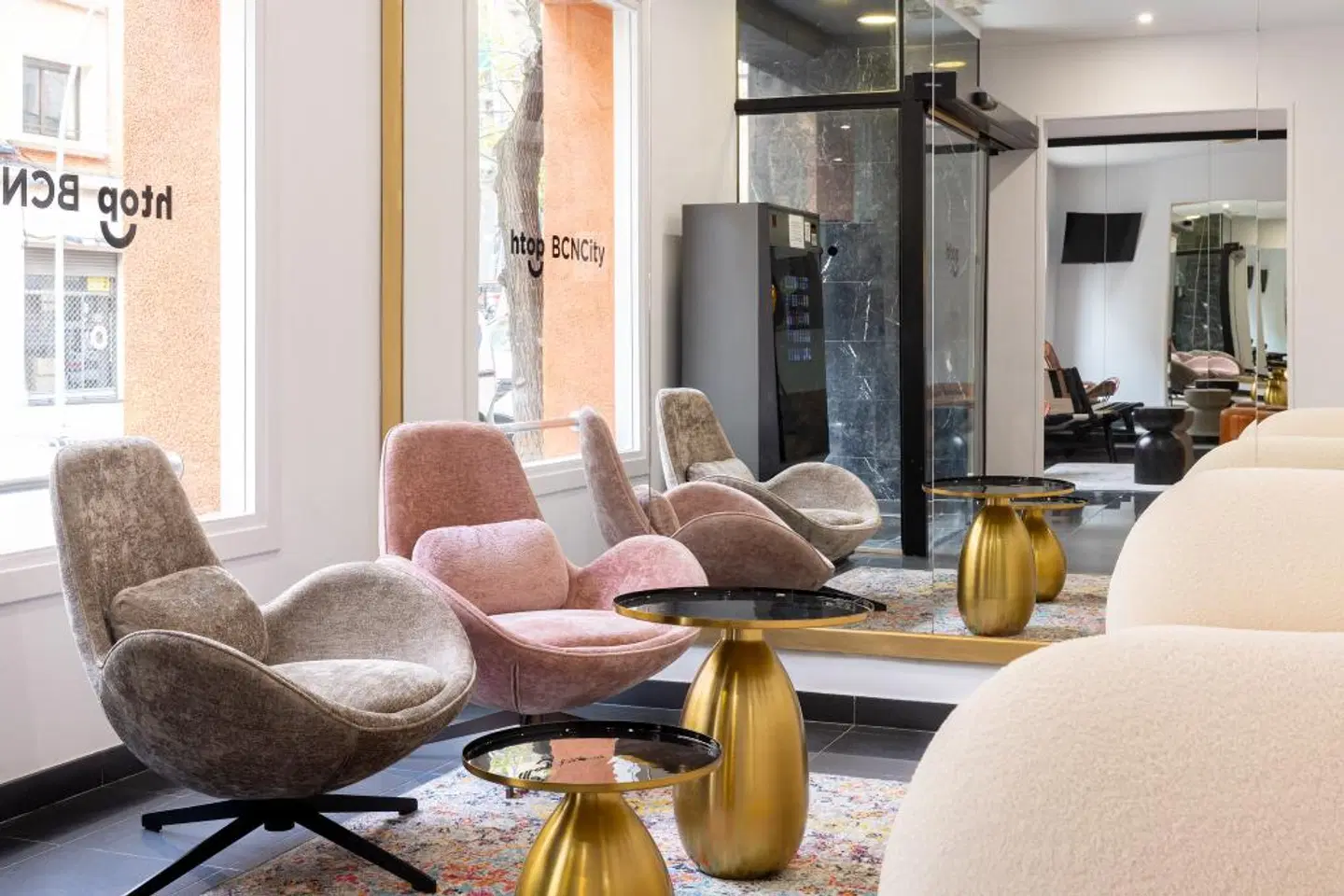 H TOP BCN City LOUNGE_LOBBY