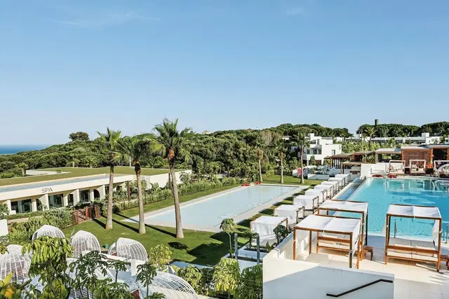 SO/ Sotogrande Golf & Spa Resort Hotel Terrasse