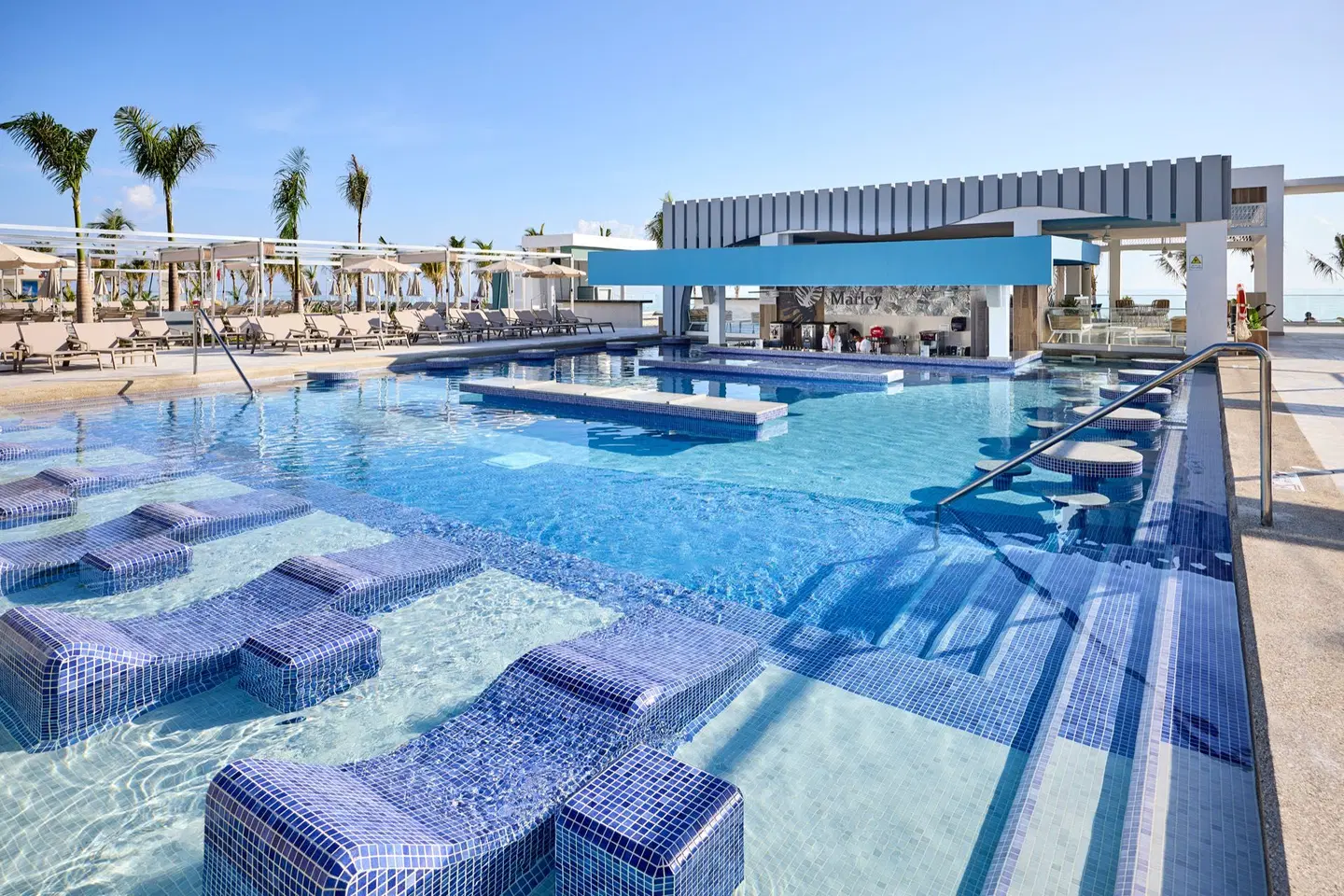 Riu Palace Aquarelle OUTDOOR_POOL