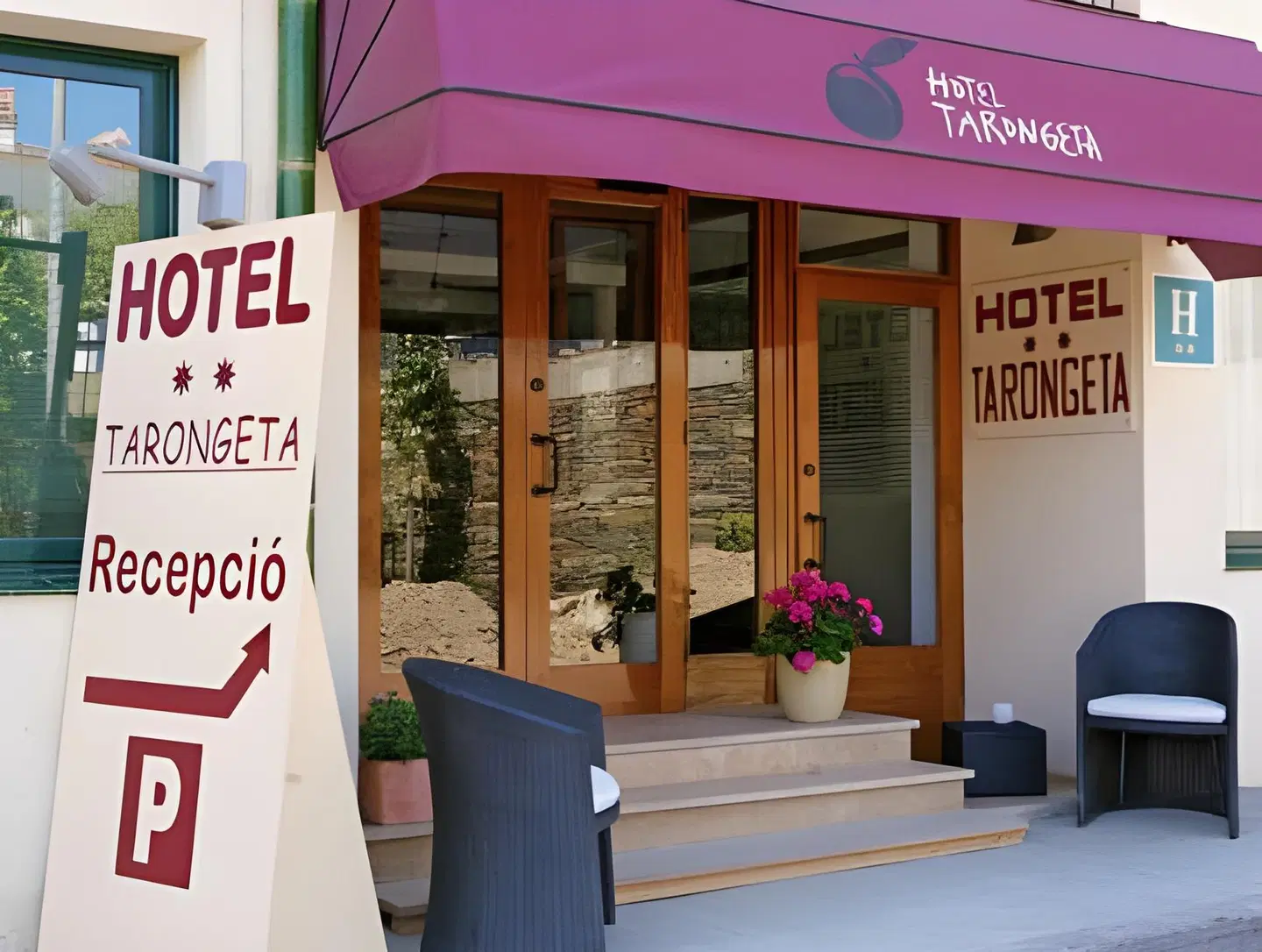 Tarongeta LOUNGE_LOBBY