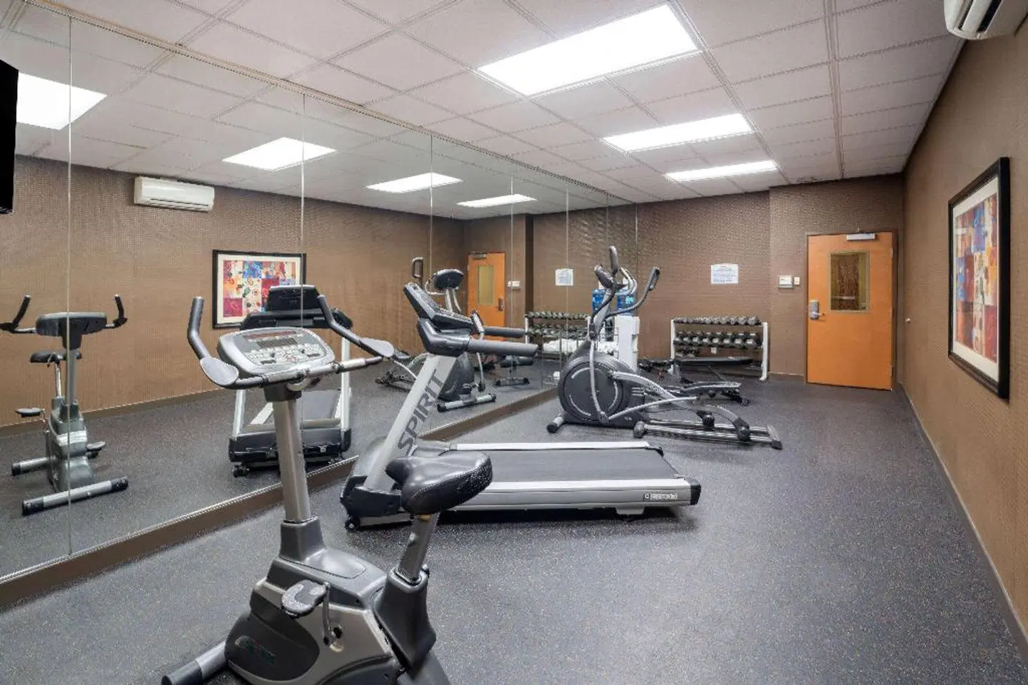 Baymont Inn and Suites Savannah South SPORTS_AND_LEISURE