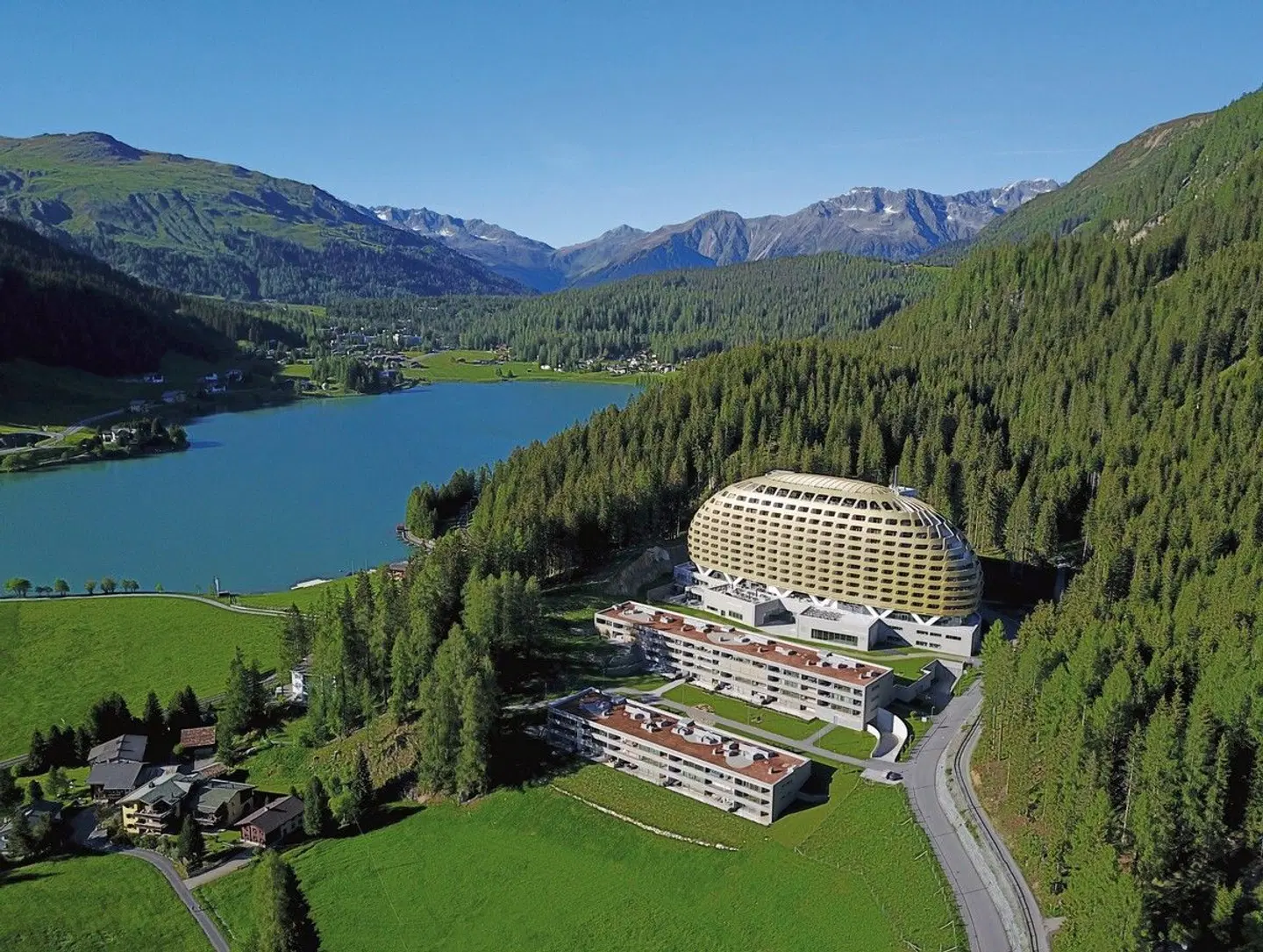 AlpenGold Hotel Davos EXTERIOR