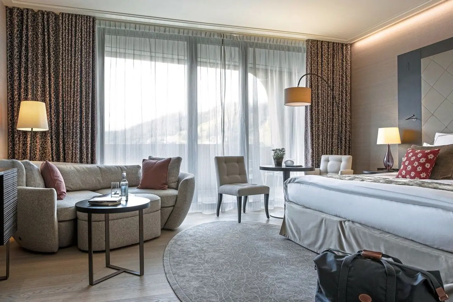 AlpenGold Hotel Davos ROOM_EXAMPLE
