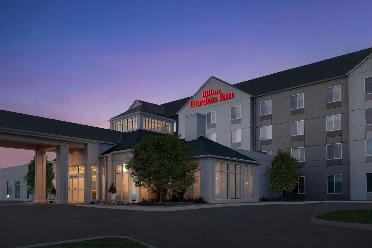 Hilton Garden Inn Casper EXTERIOR
