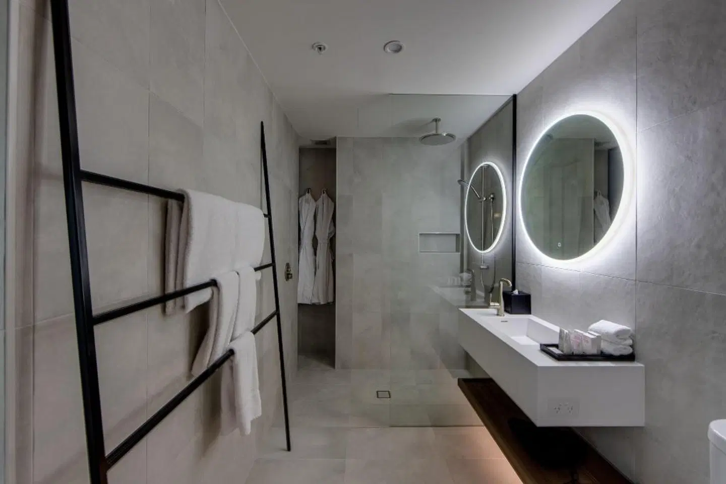 Oval Hotel Badezimmer