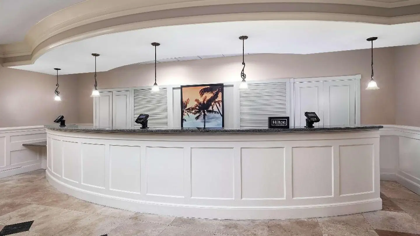 DoubleTree by Hilton Sunrise - Sawgrass Mills LOUNGE_LOBBY
