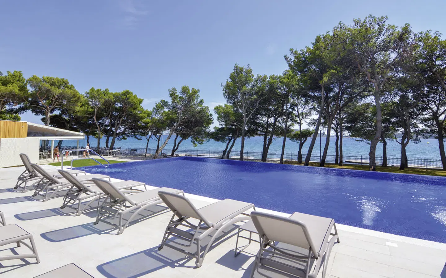 Villa Arausana & Antonina Terrasse