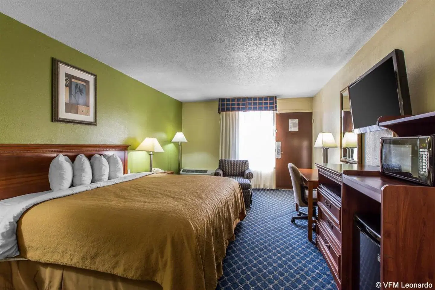 Quality Inn Midtown Savannah ROOM_EXAMPLE