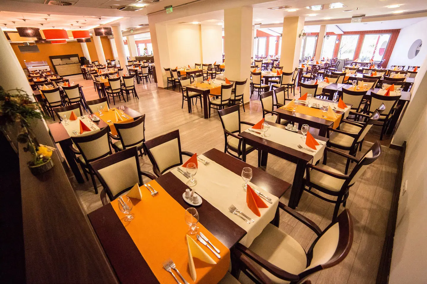 Hotel Karos Spa Restaurant