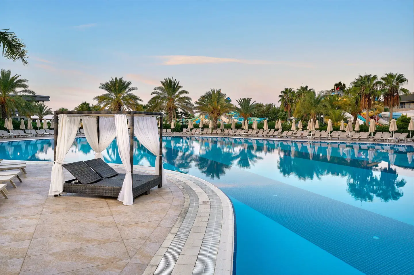 Seaden Sea Planet Resort & Spa OUTDOOR_POOL