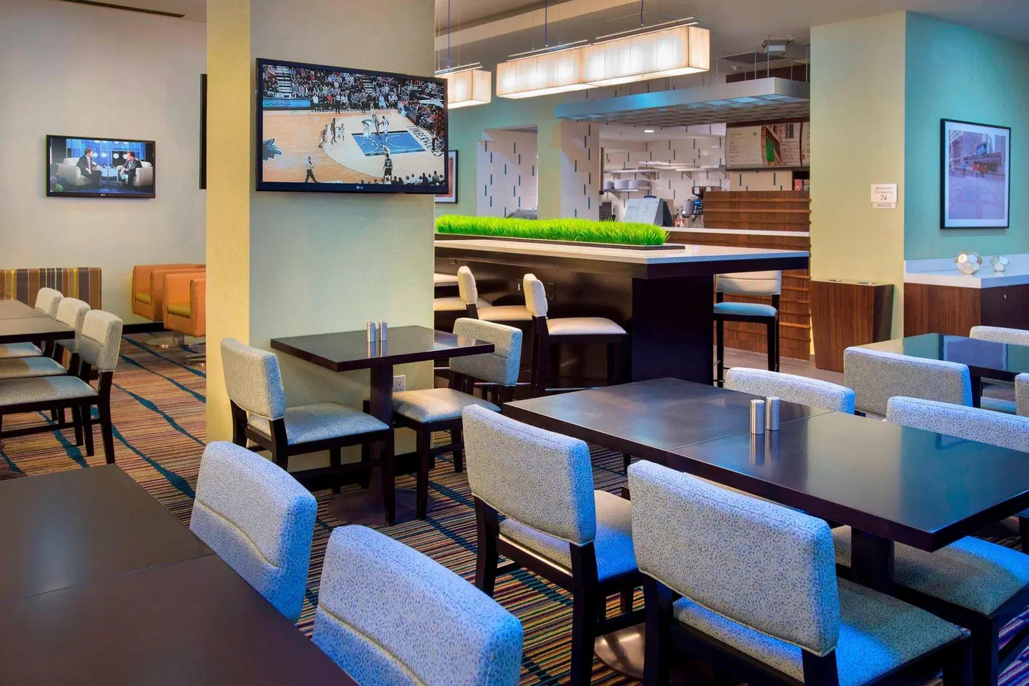 Courtyard by Marriott New York Manhattan/Chelsea Bar