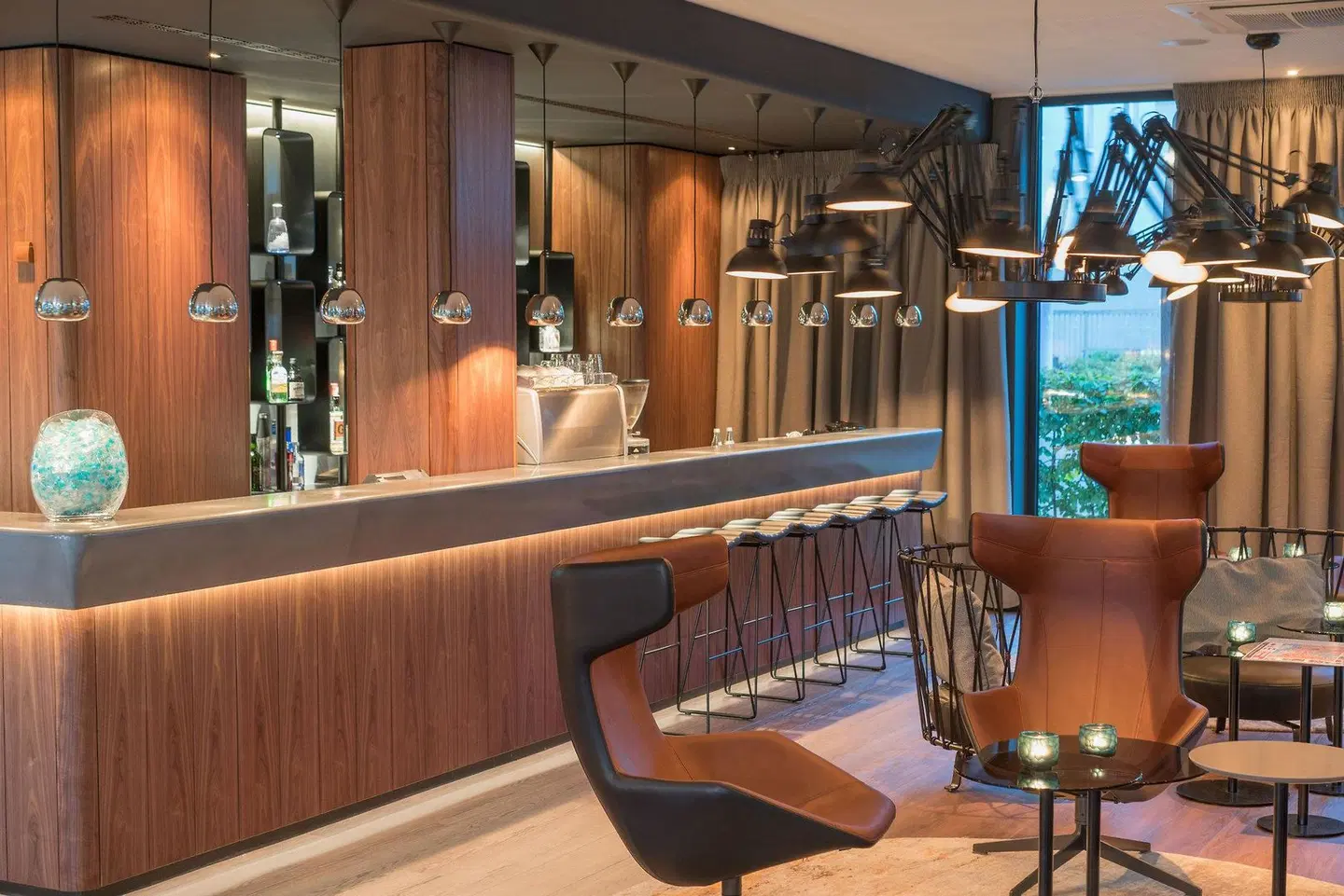 Motel One Hamburg Airport Bar