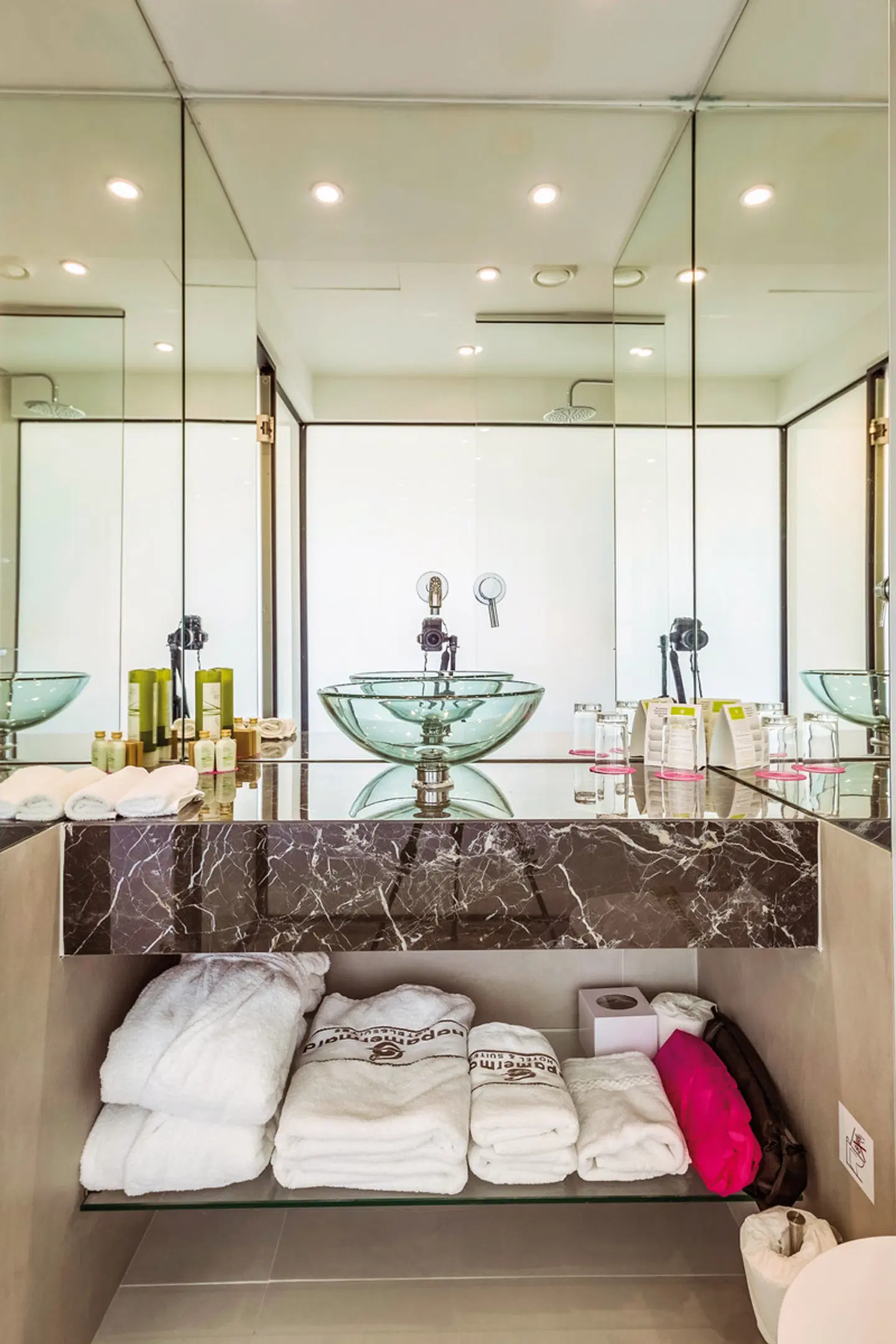 Napa Mermaid Hotel & Suites Restaurant