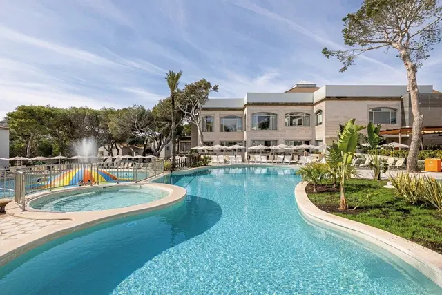 VIVA Cala Mesquida Resort & Spa OUTDOOR_POOL