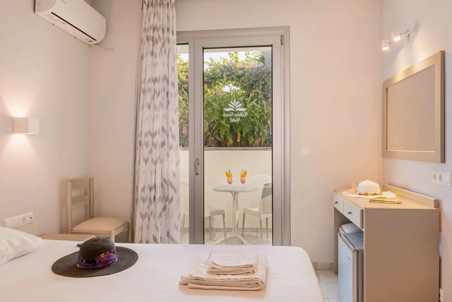 Kathrin Beach BATHROOM