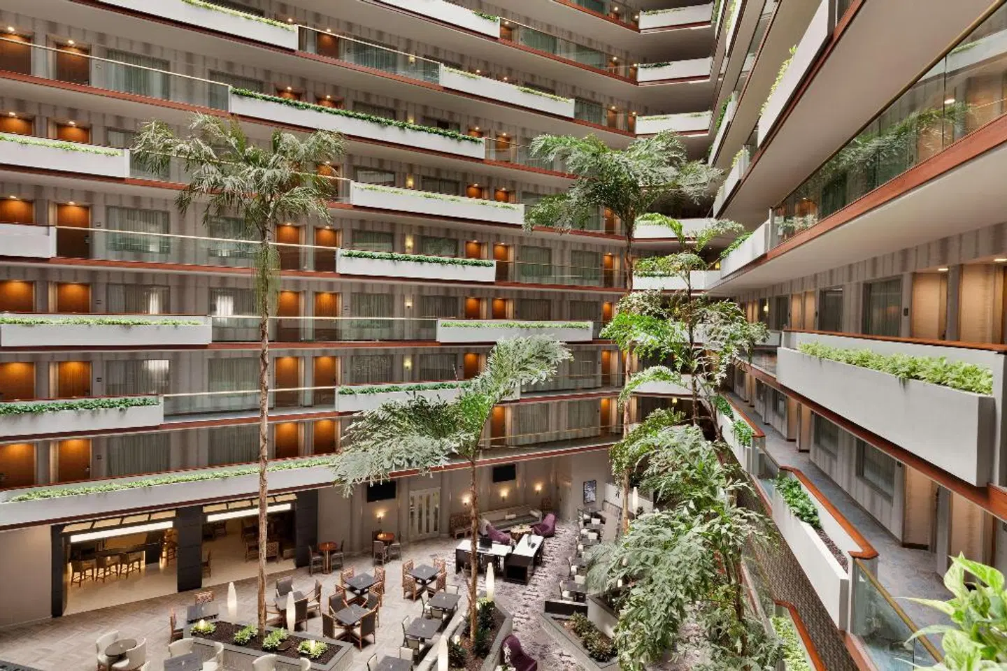 Embassy Suites by Hilton Irvine Orange County Airport Bar