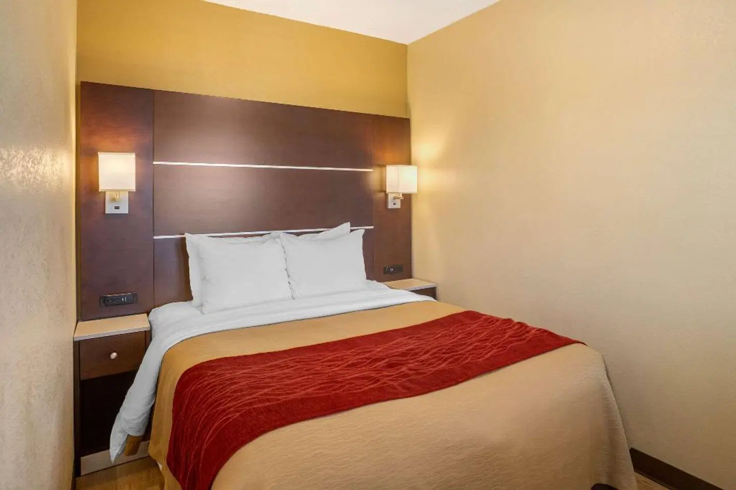 Comfort Inn San Diego At The Harbor ROOM_EXAMPLE