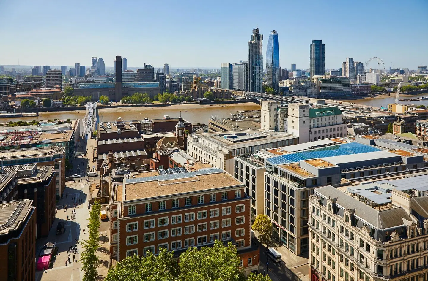 Leonardo Royal London St Pauls EXTERIOR