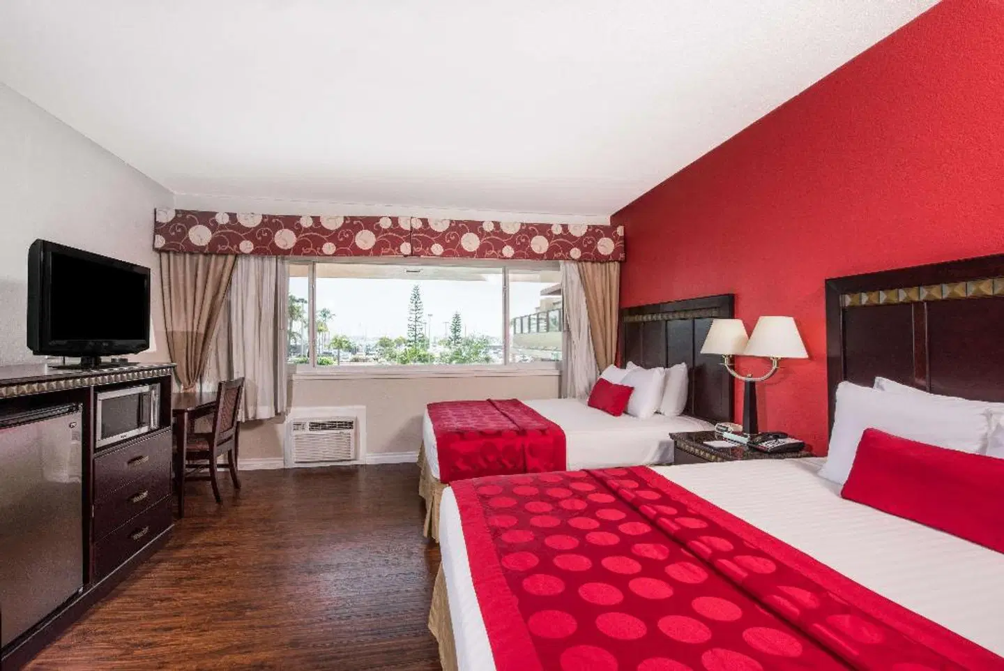 Ramada San Diego Airport ROOM_EXAMPLE