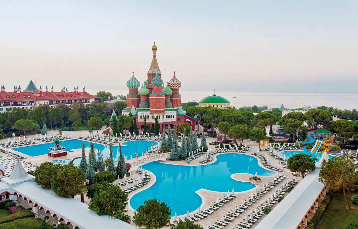 Kremlin Palace OUTDOOR_POOL