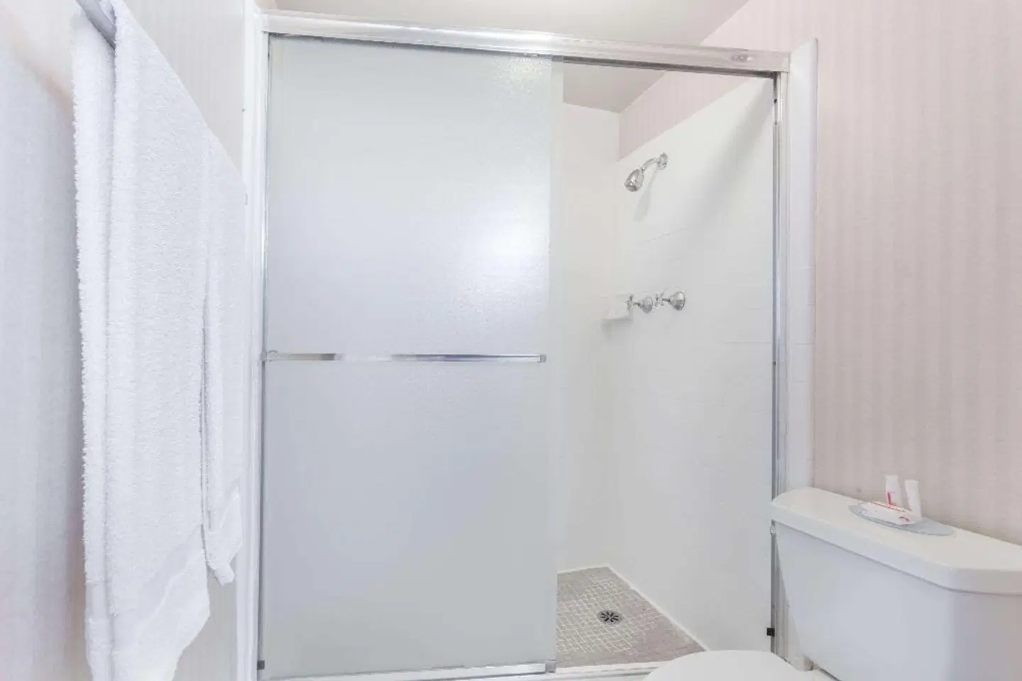 Travelodge by Wyndham San Francisco Airport North Badezimmer