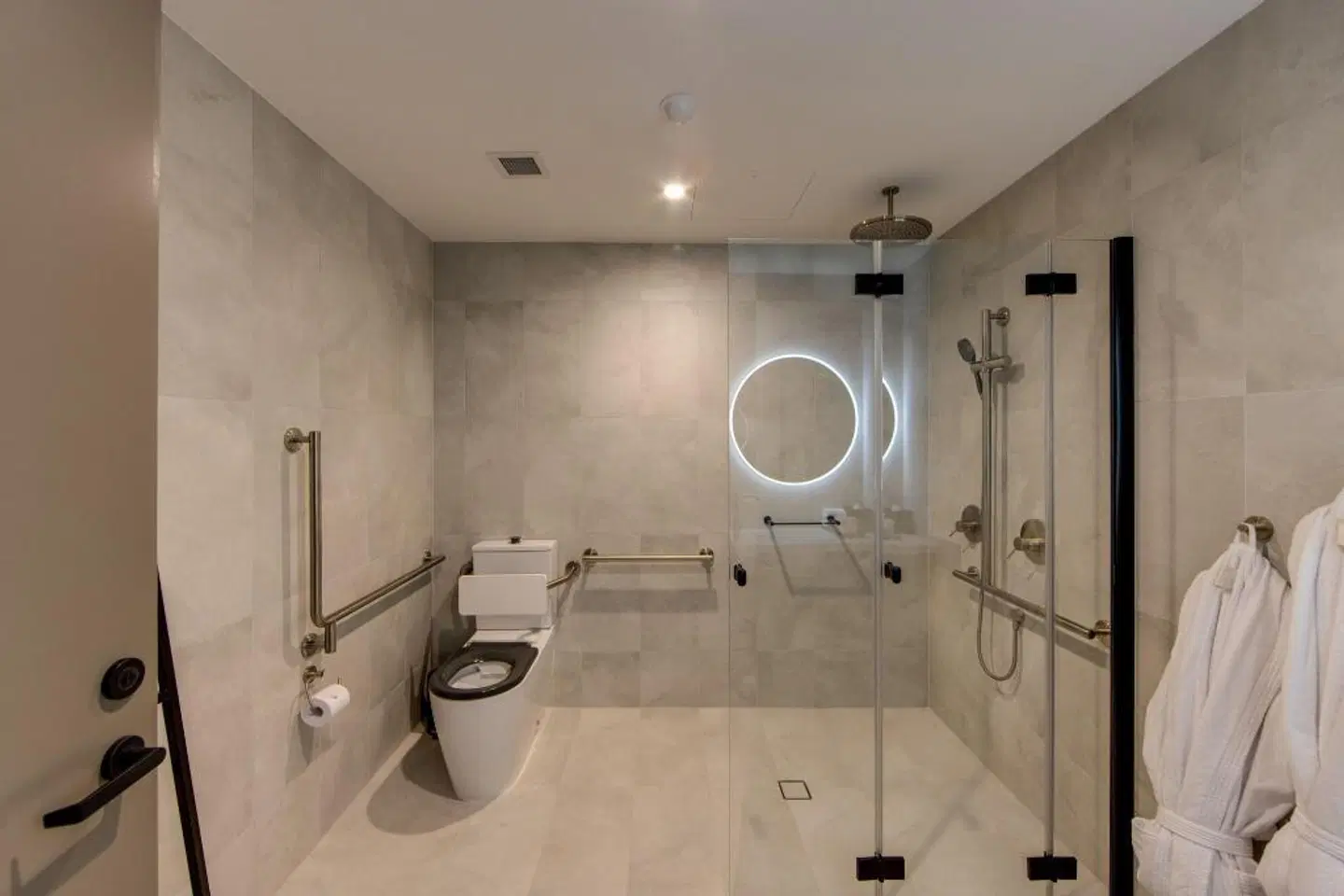 Oval Hotel Badezimmer