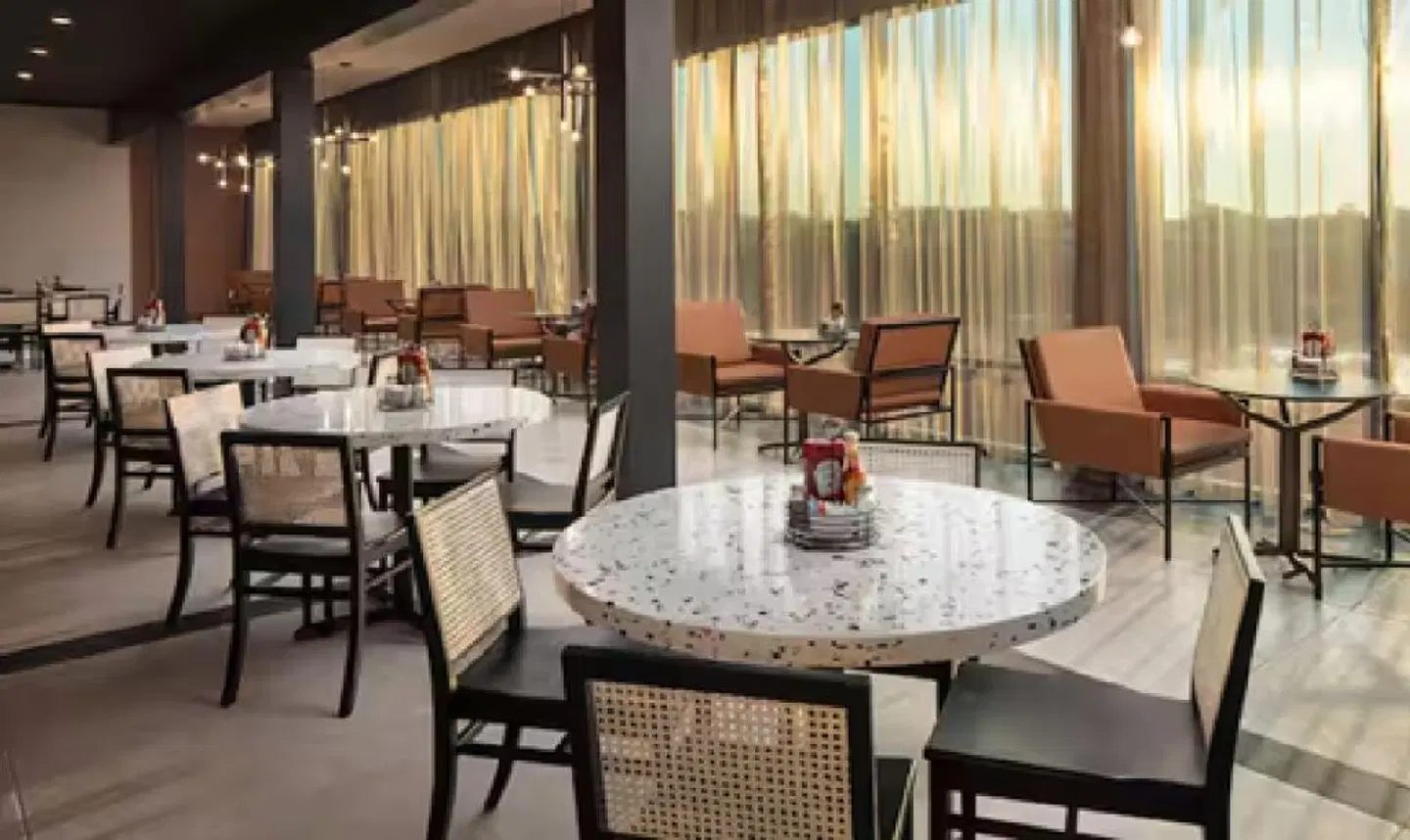 Embassy Suites By Hilton Chattanooga Downtown Restaurant