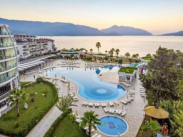 Green Nature Diamond OUTDOOR_POOL