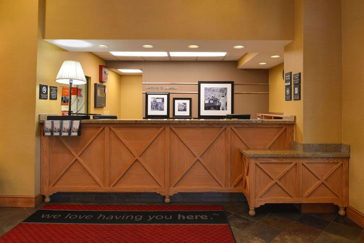 Hampton Inn & Suites Pueblo-Southgate LOUNGE_LOBBY