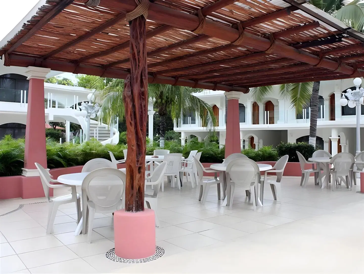 Costa Azul Restaurant