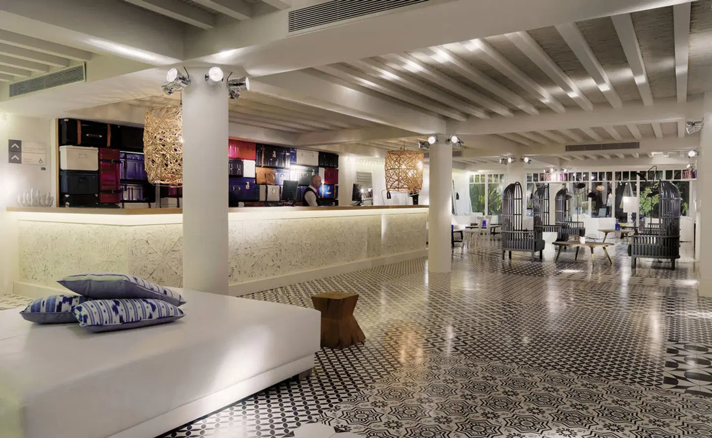 H10 Big Sur LOUNGE_LOBBY