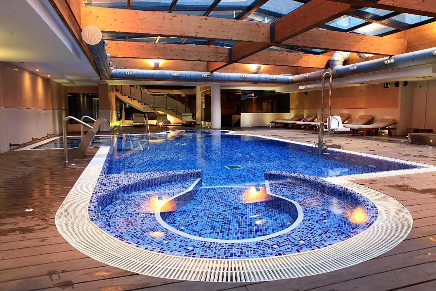 Hotel & Spa Villa Olimpic@ Suites Hallenbad