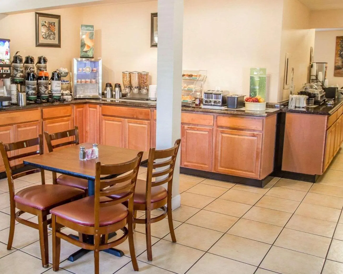 Quality Inn Pismo Beach Bar