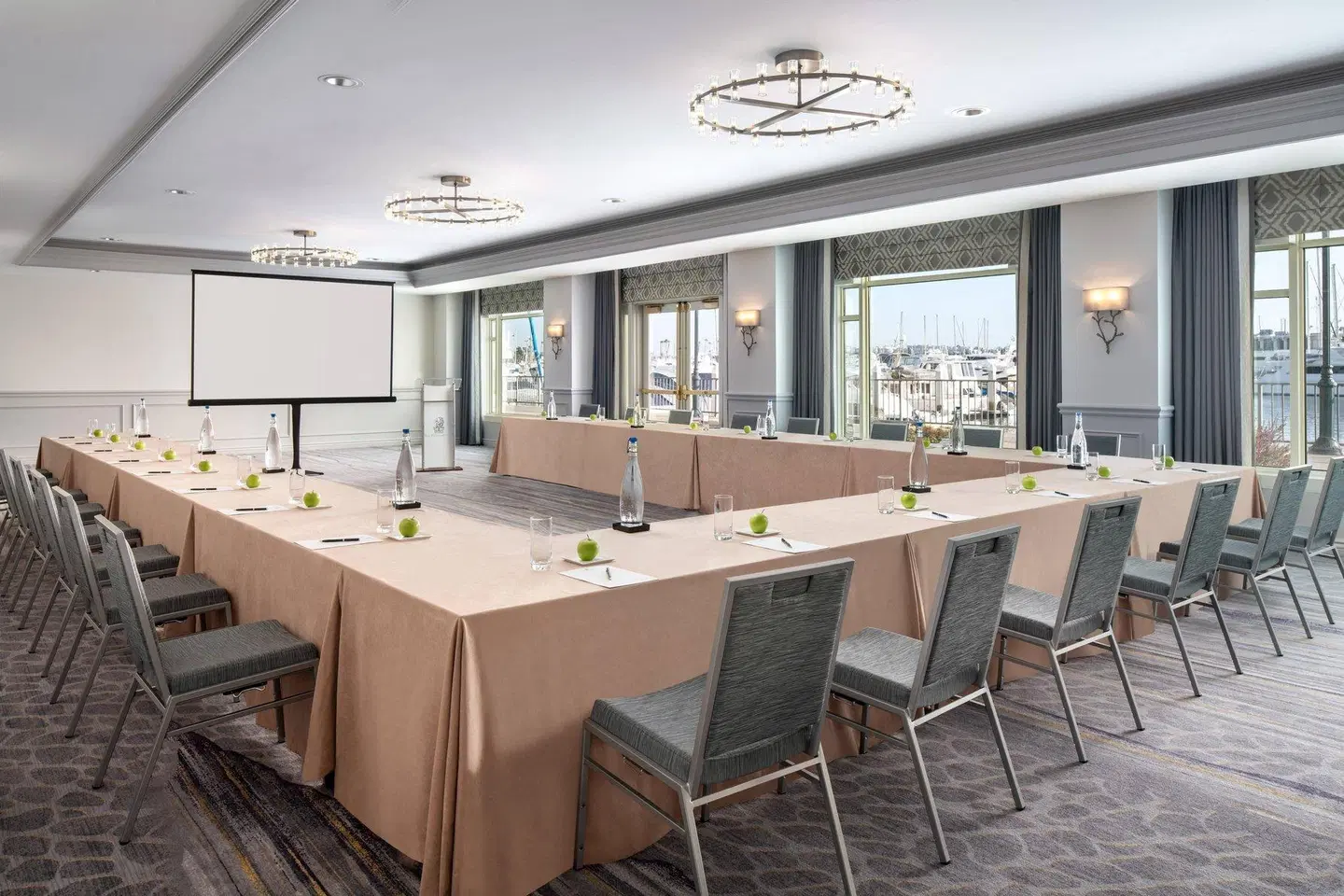 The Ritz-Carlton, Marina del Rey Konferenz