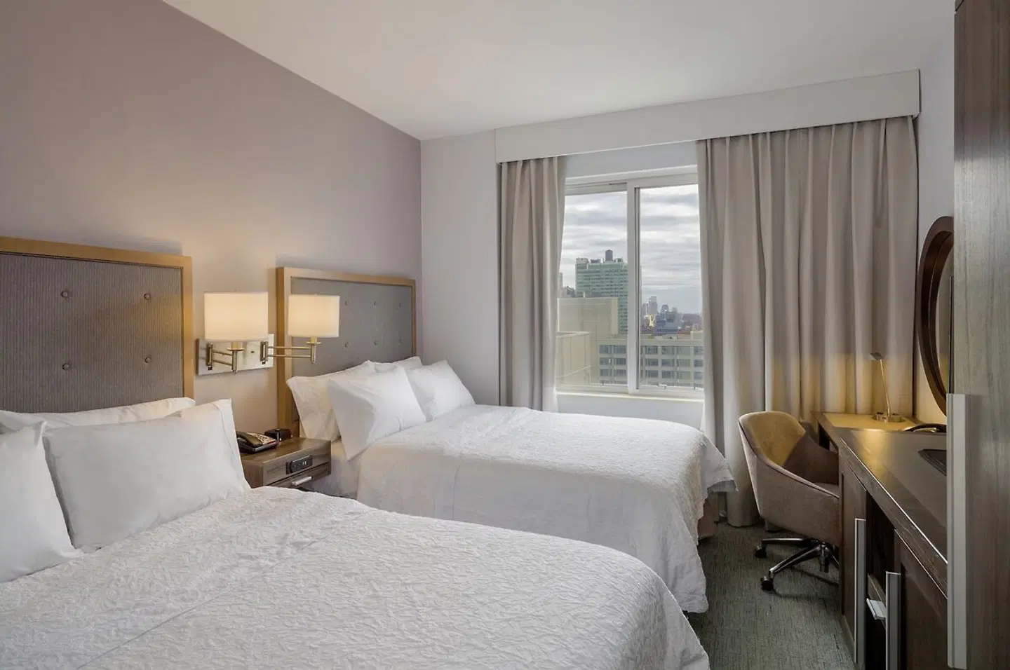 Hampton Inn Times Square South ROOM_EXAMPLE