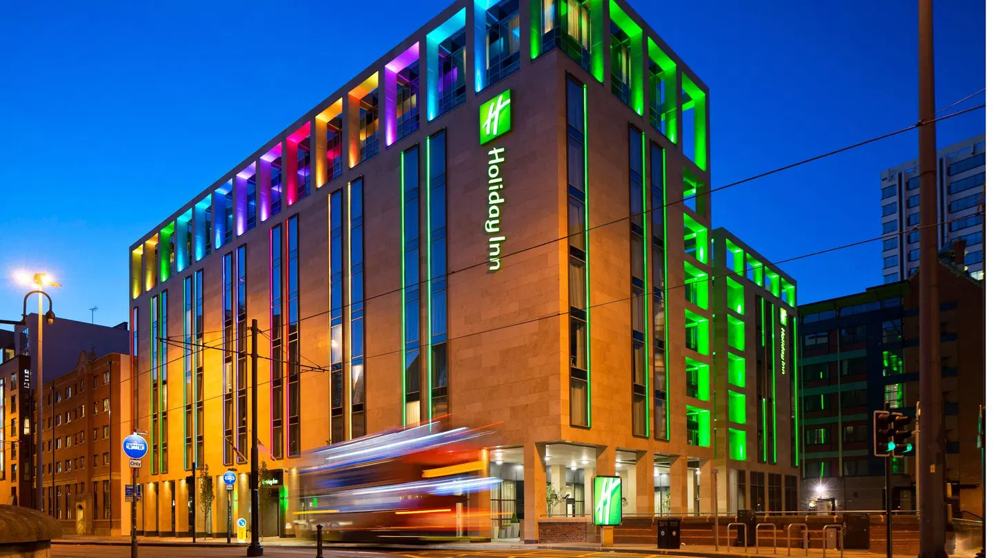 Holiday Inn Manchester - City Centre EXTERIOR