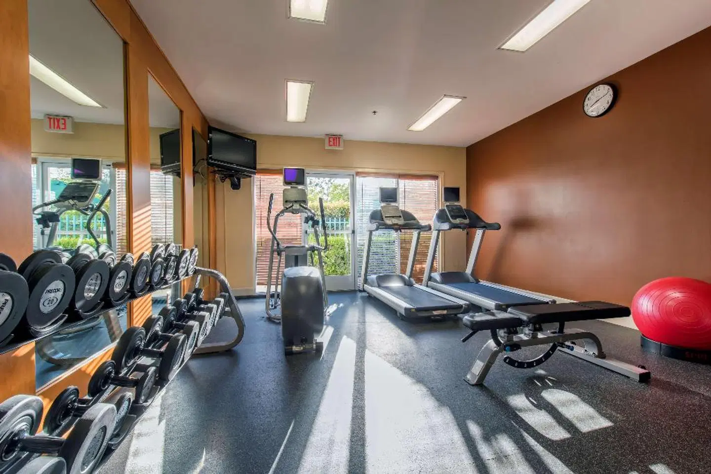 Hilton Garden Inn Arcadia/Pasadena Area SPORTS_AND_LEISURE