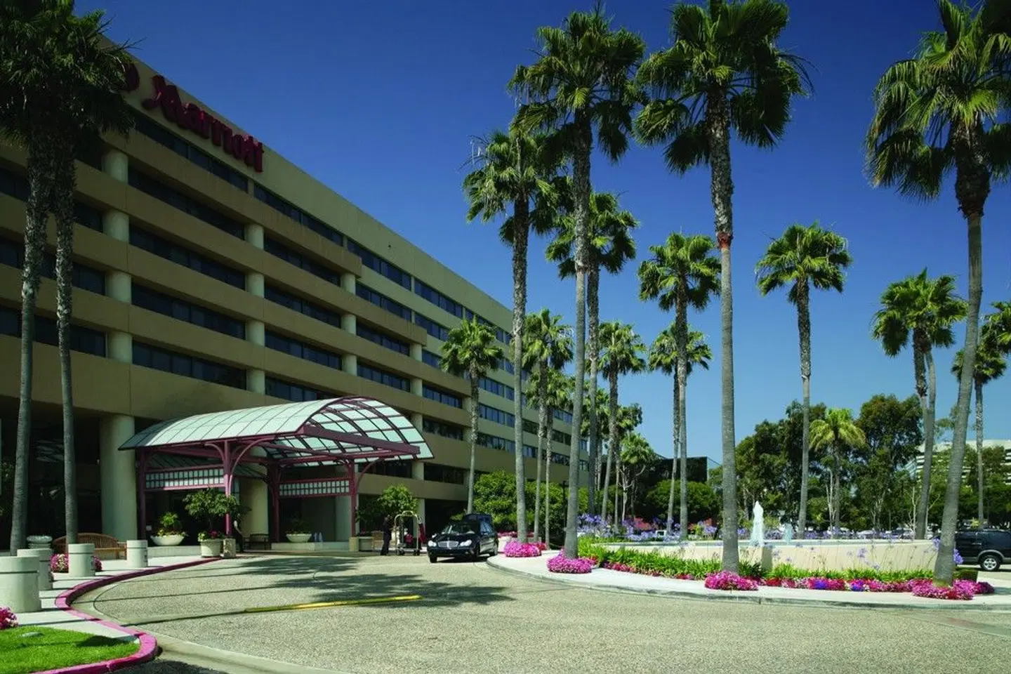 westdrift Manhattan Beach, Autograph Collection Garten