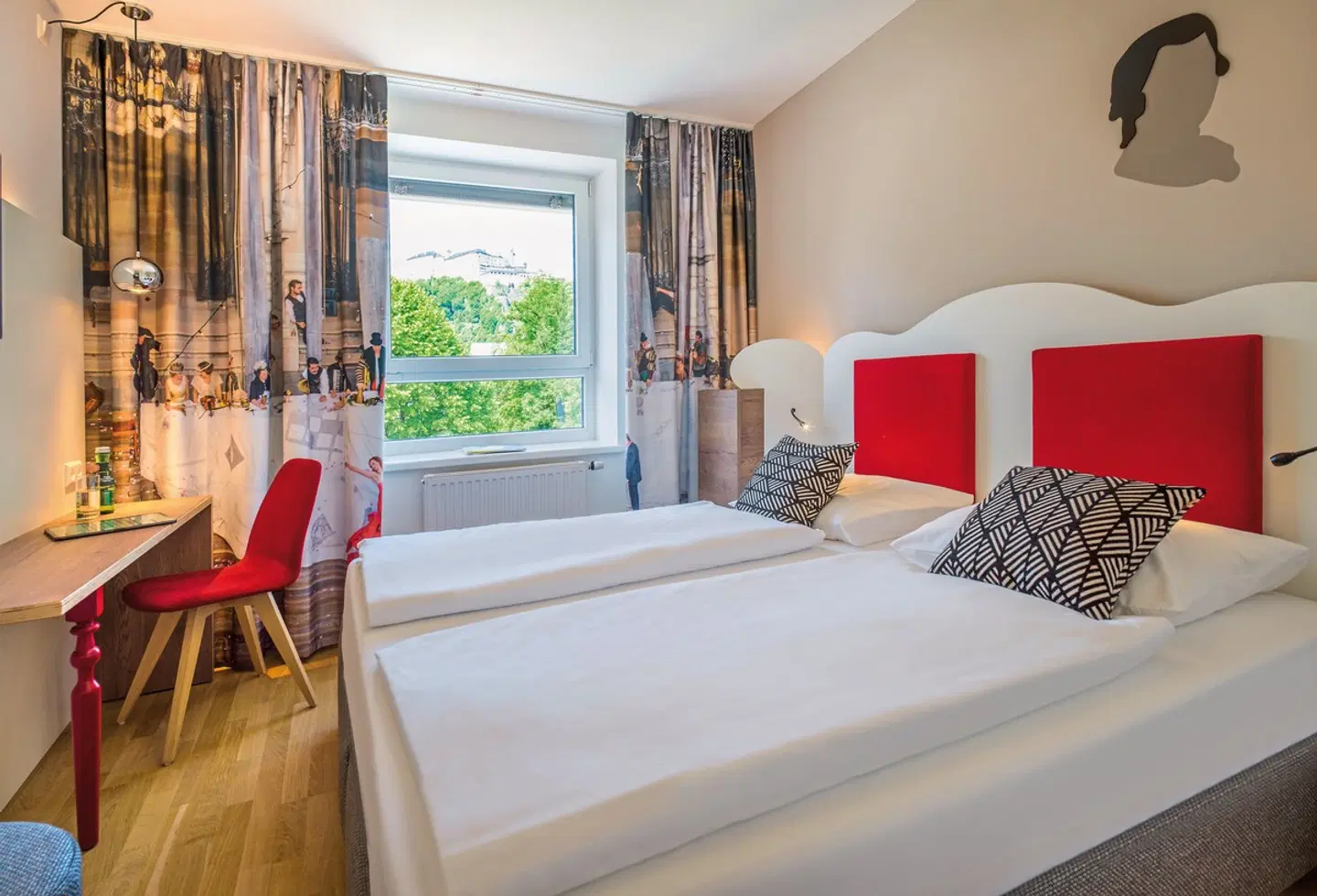 JUFA Hotel Salzburg ROOM_EXAMPLE