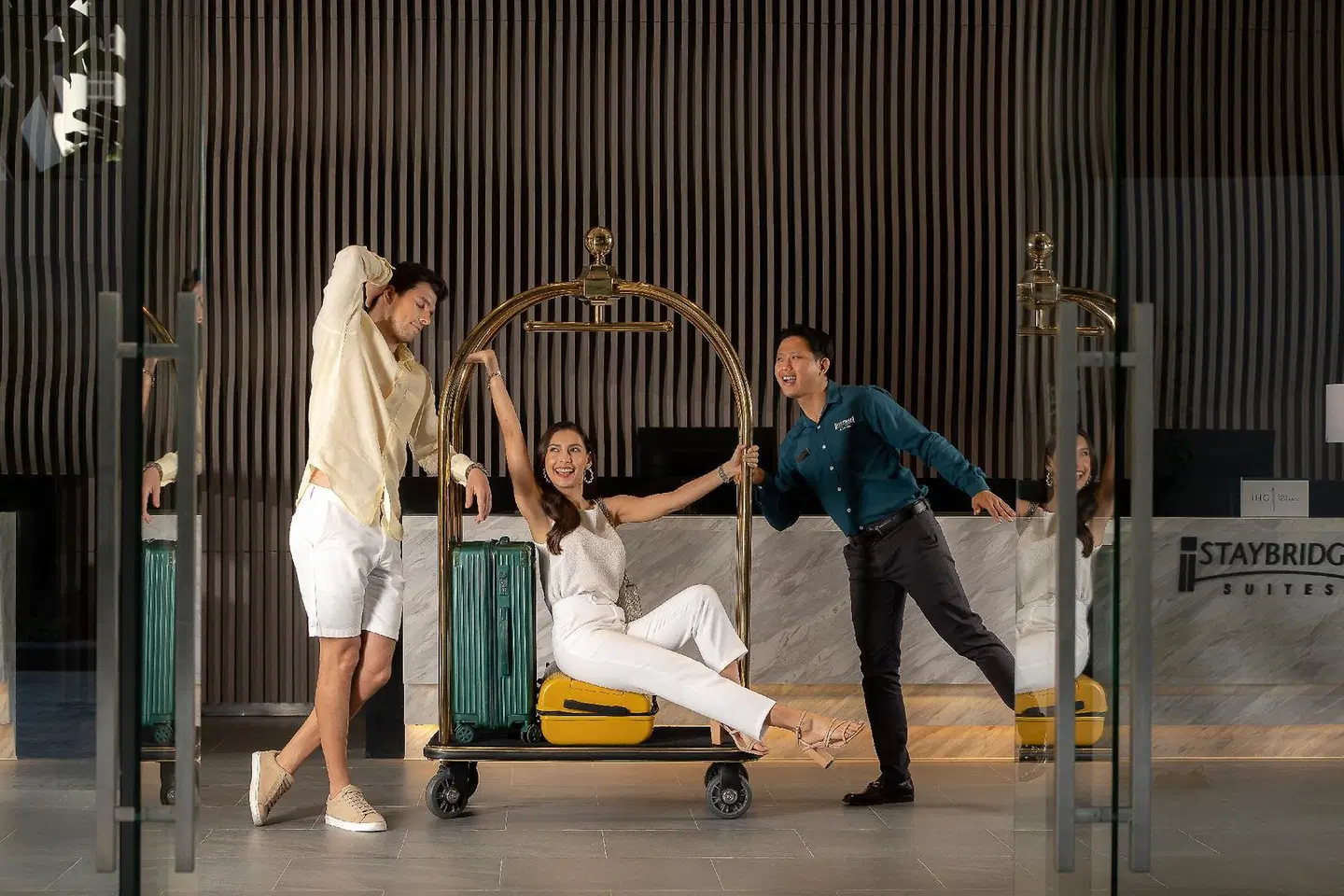 Staybridge Suites Bangkok Sukhumvit PEOPLE